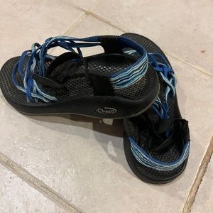 W6 Chacos